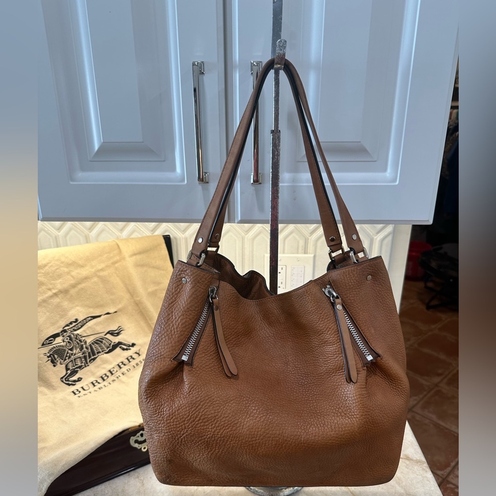 Burberry Maidstone Tote Tan Leather Shoulder Bag - Picture 3 of 15